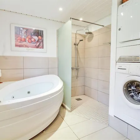 Terne - 1-2km From The Sea By Interhome