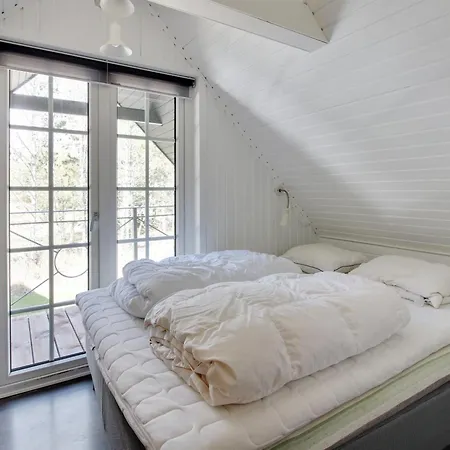 Terne - 1-2km From The Sea By Interhome